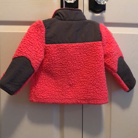 Barely worn Cat and Jack fleecy jacket - Picture 3 of 3